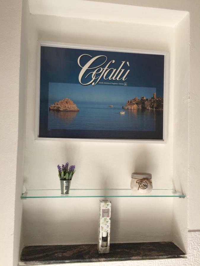 Cathedral House Apartment Cefalu Bagian luar foto